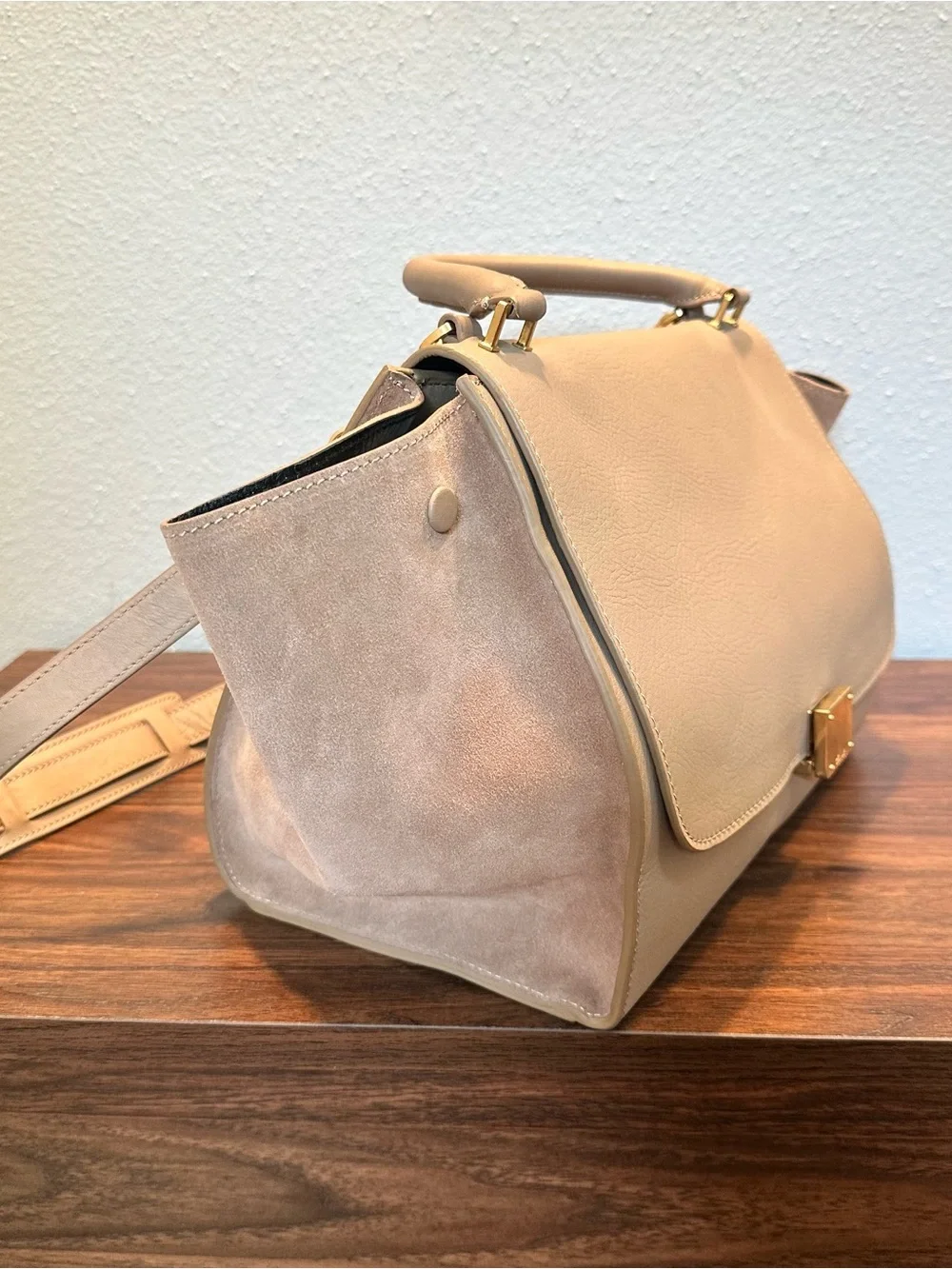 Ce!ine INSPIRED Trapeze-Style Leather Top-Handle Bag in Light Beige